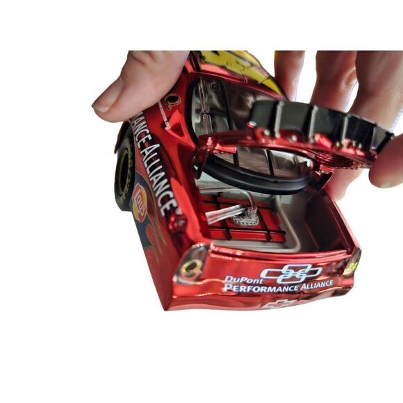 Action Jeff gordon chrome #24 Dupont performance alliance 2005 Monte carlo 1 of - Picture 5 of 15